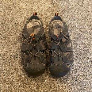 Alpine design outdoor water shoes sandals mens 11 grey orange